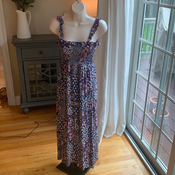 Nordstrom Dresses & Skirts - Blue Floral MIDI Dress